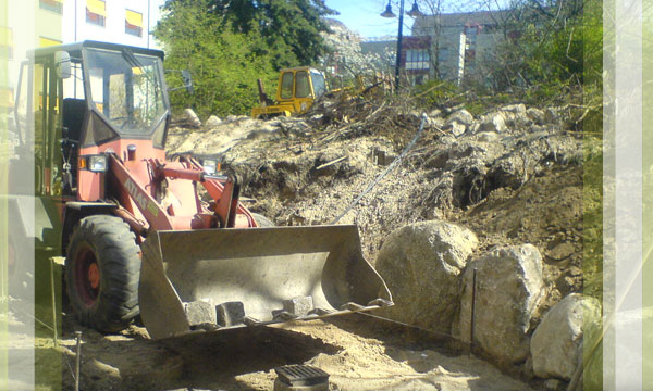 Sakman Service Berlin - Winterdienst, Baumdienst, Spielplatz- und Wegebau