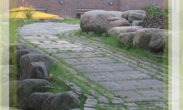 Sakman Service Berlin - Winterdienst, Baumdienst, Spielplatz- und Wegebau