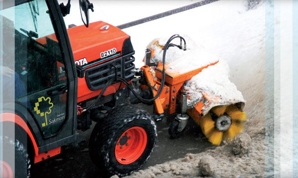 Sakman Service Berlin - Winterdienst, Baumdienst, Spielplatz- und Wegebau