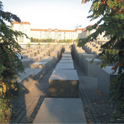 Sakman Service Berlin - Winterdienst, Baumdienst, Spielplatz- und Wegebau